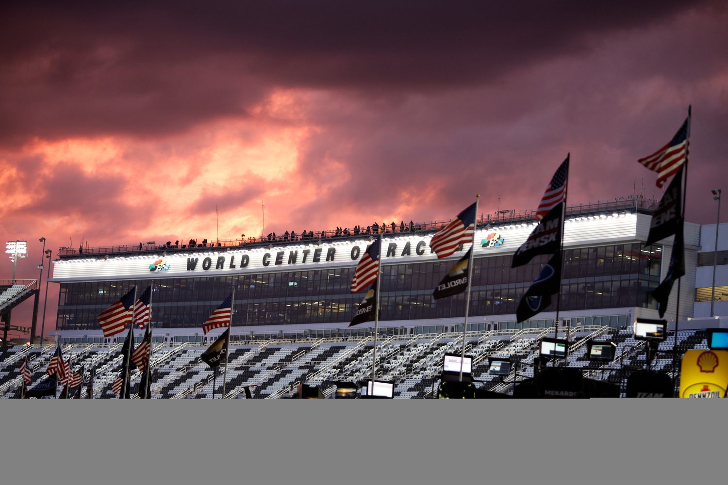 Daytona notebook: McDowell eager to repeat, Biffle a late entrant, only 6 former 500 winners in field
